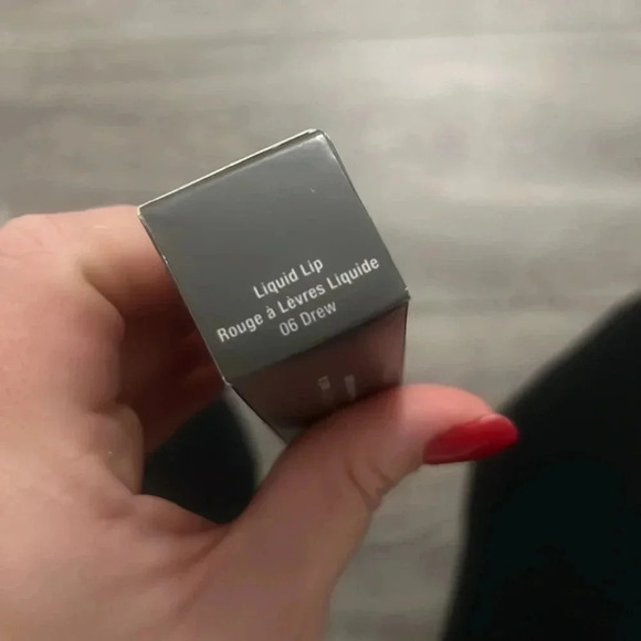 Juice Beauty Liquid Lip - Picture 4 of 7